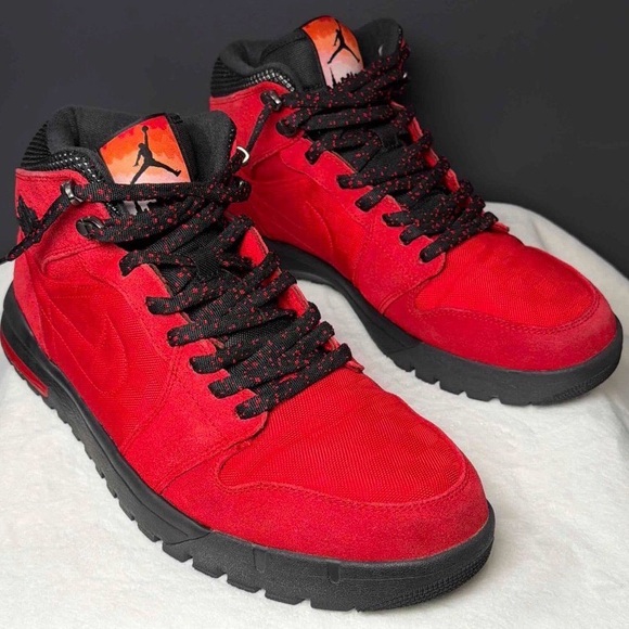 Air Jordan 1 Trek “Gym Red” – 616344-601 – Size 13 - Picture 4 of 11